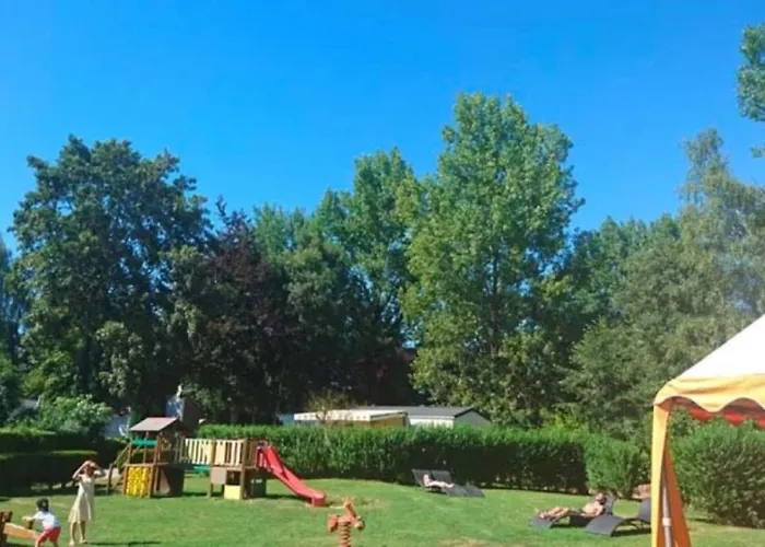 Camping 4 étoiles - Piscine - Ccbagid Wavans